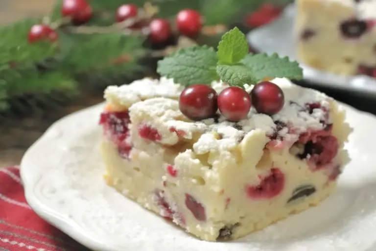 Easy Cranberry Christmas Cake Recipe – Perfect Holiday Dessert in 65 Minutes!