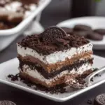 A delicious plate of Oreo Cookie Lasagna
