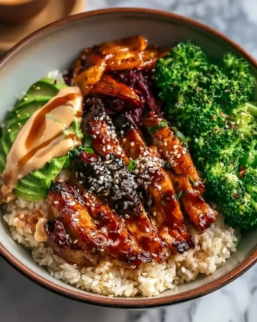 A delicious plate of Sticky Chicken Bowls